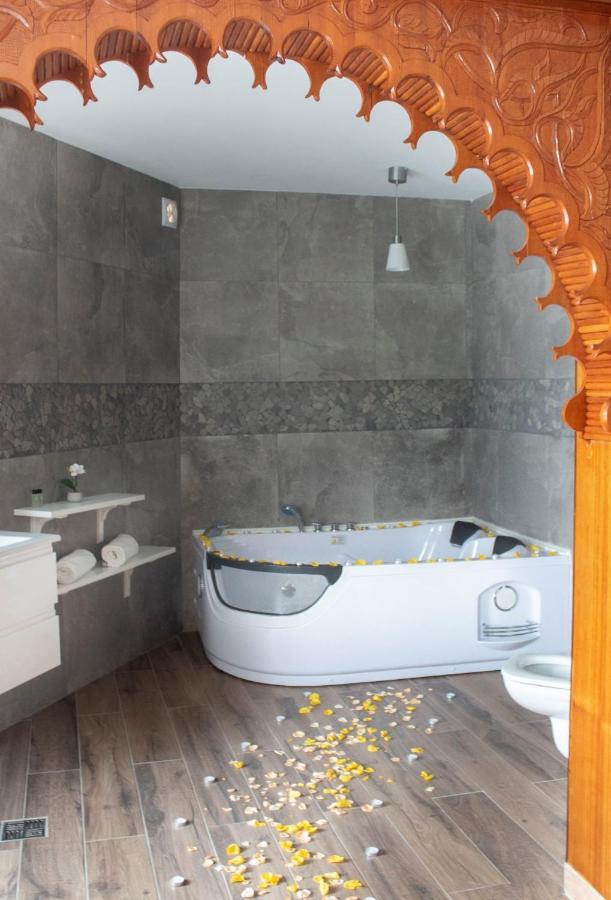 Hotel Riad Liegi Esterno foto