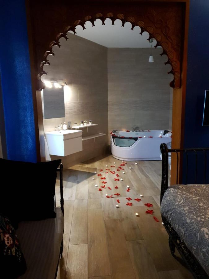 Hotel Riad Liegi Esterno foto