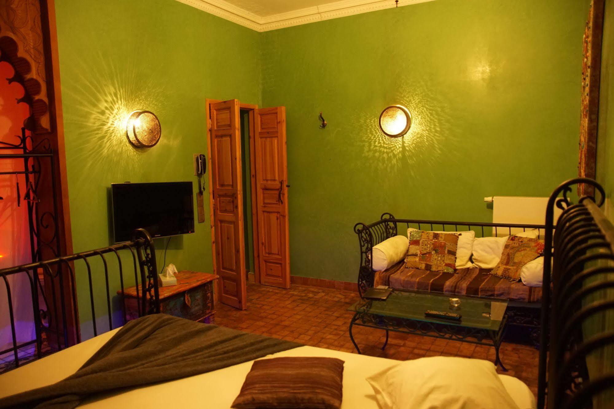 Hotel Riad Liegi Esterno foto